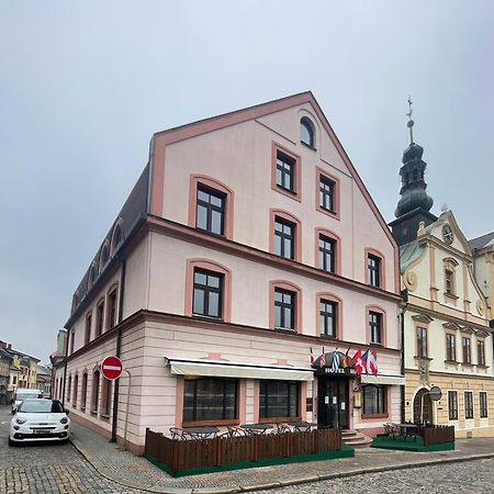 Hotel Bravo Ceska Trebova Exterior photo